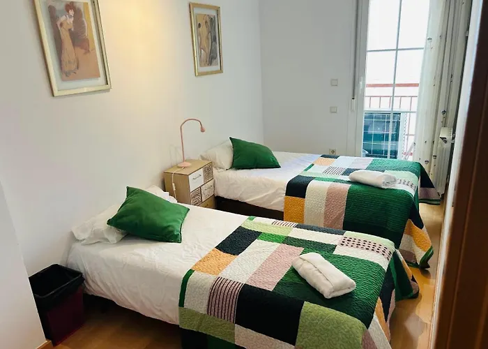 Miguel Servet Con Garaje Incluido アパート サラゴサ